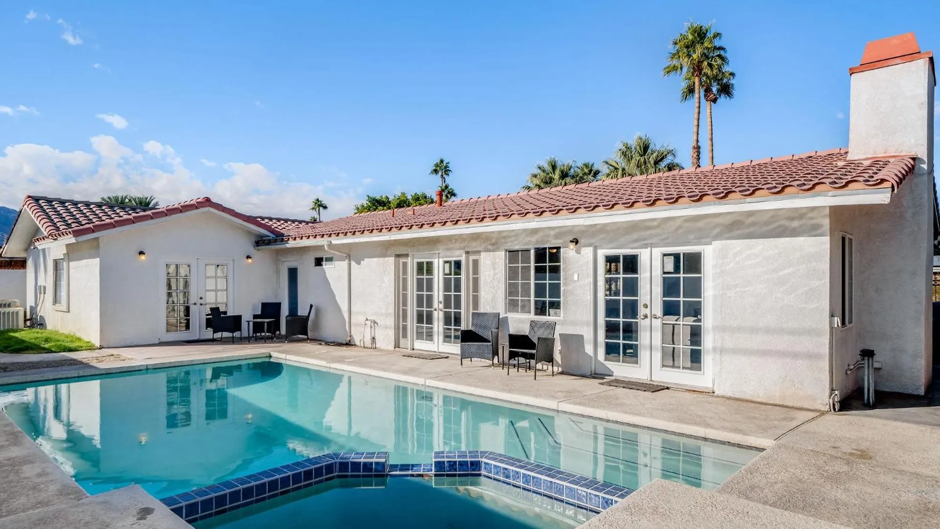 Сasa de vacaciones Navigate Stays Hoops And Hues Hideaway Palm Springs